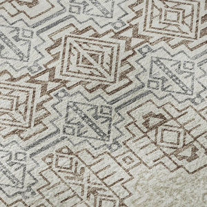 HomeRoots 8' Southwestern Round Rug in Ivory, Brown & Gray - Durable, Washable, UV-Protected & Stylish Design 676725