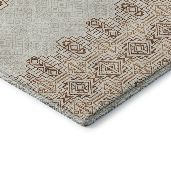 HomeRoots 8' Southwestern Round Rug in Rust & Ivory - Washable, UV Protected, Durable for Homes with Kids & Pets 676737