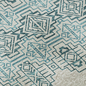 HomeRoots 8' Teal and Ivory Southwestern Round Rug - Washable, UV Protected, Perfect for Busy Homes & Style 676749