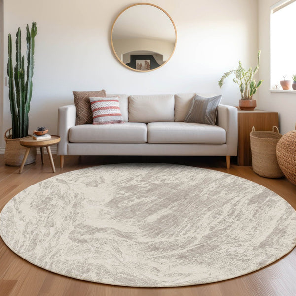 HomeRoots 8' Beige and Ivory Abstract Round Rug - Washable, UV-Protected, Durable & Stain-Resistant Design 676761