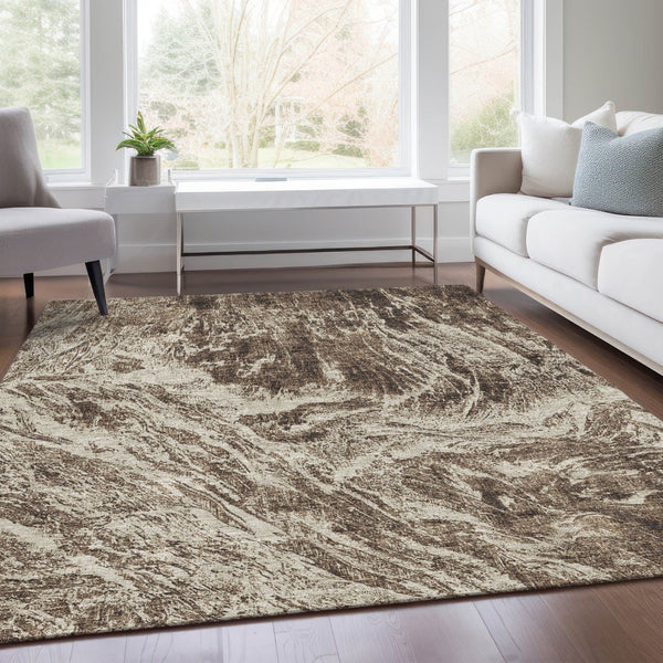 HomeRoots 5' X 8' Washable Brown & Beige Abstract Area Rug with UV Protection - Stylish, Durable & Stain-Resistant! 676772
