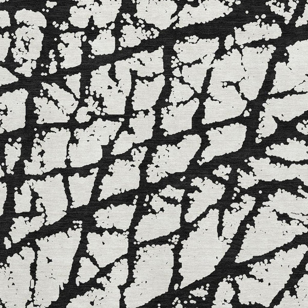 HomeRoots 5' X 8' Abstract Black And Ivory Washable Area Rug - Stylish, Durable, UV Protected for Homes 676808