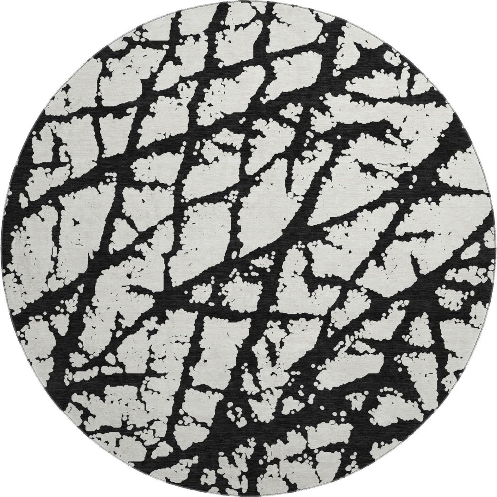 HomeRoots 8' Black And Ivory Abstract Round Rug - Washable, UV Protected, Durable Design for Modern Homes 676809