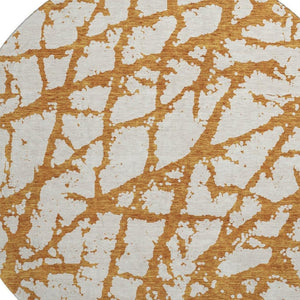 HomeRoots 8' Copper and Ivory Abstract Washable Round Rug - UV Protected, Stain-Resistant, Ideal for Families 676827