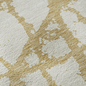 HomeRoots 8' Gold And Ivory Abstract Round Rug – Washable, Stain Resistant, UV Protected for Modern Homes 676833