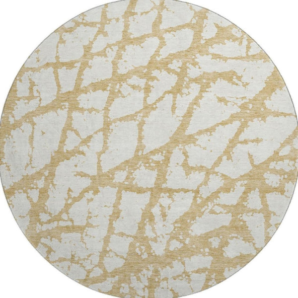 HomeRoots 8' Gold And Ivory Abstract Round Rug – Washable, Stain Resistant, UV Protected for Modern Homes 676833