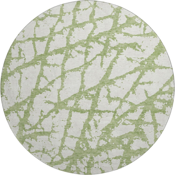 HomeRoots 8' Green and Ivory Abstract Round Rug - Washable, UV-Protected, Durable & Stylish for All Spaces! 676845