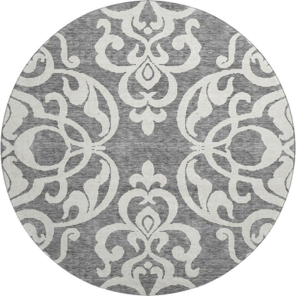 HomeRoots 8' Gray and Ivory Damask Washable Round Rug - Durable, UV Protected, and Perfect for Busy Homes! 676917
