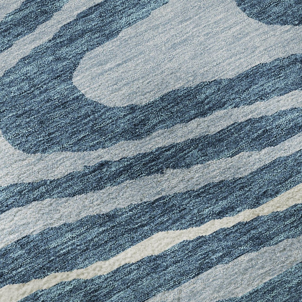 HomeRoots 8' Navy Blue and Ivory Woodland Lodge Round Rug - Stain Resistant, UV Protected & Easy Care Comfort 676983