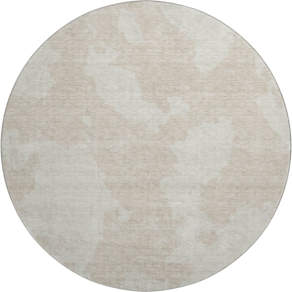 HomeRoots 8' Beige and Ivory Abstract Round Rug - Washable, UV Protected, Stylish & Durable for Any Home 676995