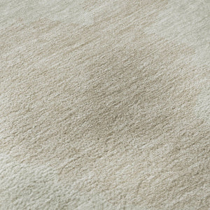 HomeRoots 8' Beige and Ivory Abstract Round Rug - Washable, UV Protected, Stylish & Durable for Any Home 676995