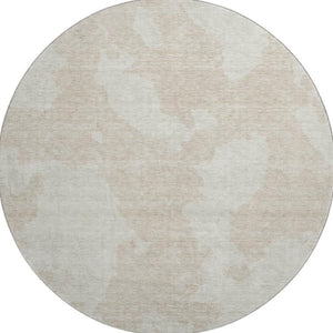HomeRoots 8' Beige and Ivory Abstract Round Rug - Washable, UV Protected, Stylish & Durable for Any Home 676995