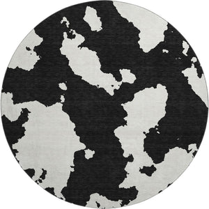 HomeRoots 8' Black And Ivory Abstract Round Rug - Stylish, Washable, UV-Protected for Modern Homes & Easy Care 677001