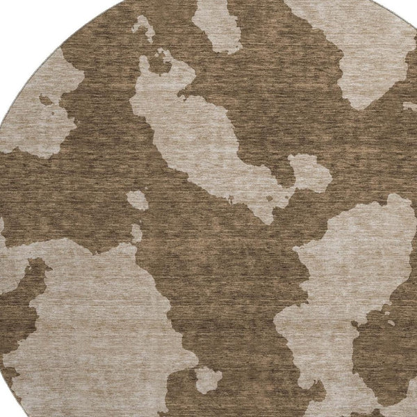 HomeRoots 8' Modern Washable Round Area Rug in Brown & Beige - UV Protected, Stain Resistant & Easy Care! 677007