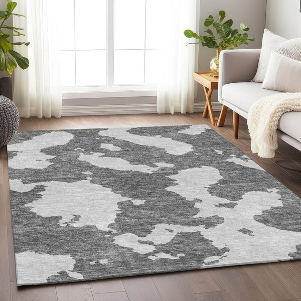 HomeRoots 5' X 8' Gray And Ivory Abstract Area Rug - Stylish, Washable, UV Protected & Durable for Homes 677024