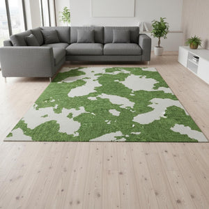 HomeRoots 8' X 10' Green And White Abstract Washable Area Rug - UV Protected, Stain Resistant, Easy Care Design 677032