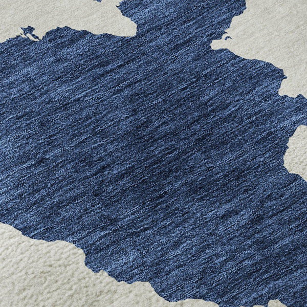 HomeRoots 8' Navy Blue and Ivory Abstract Washable Round Rug - Stylish, Durable, Stain-Resistant, UV Protected 677043
