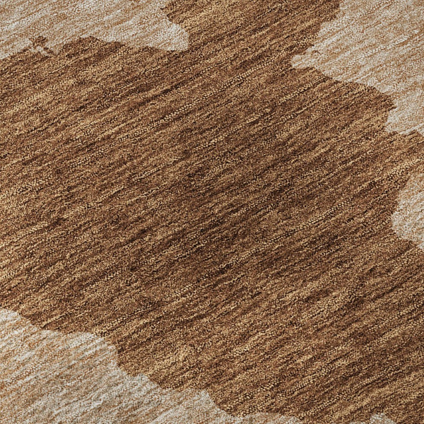 HomeRoots 8' Washable Terra Cotta & Beige Abstract Round Rug with UV Protection for Indoor & Outdoor Use 677061