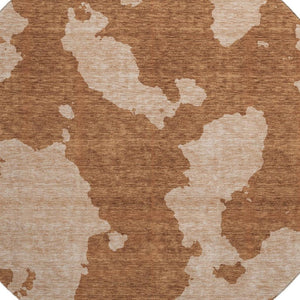 HomeRoots 8' Washable Terra Cotta & Beige Abstract Round Rug with UV Protection for Indoor & Outdoor Use 677061