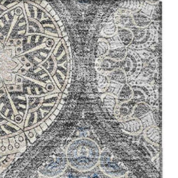 HomeRoots 5' Ogee Washable Area Rug in Gray, Navy Blue & Beige - Durable, UV-Protected, Non-Slip Design! 677078