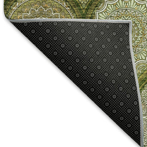 HomeRoots 8' Olive Green Ogee Washable Round Rug with UV Protection - Stain-Resistant, Family-Friendly Design 677103