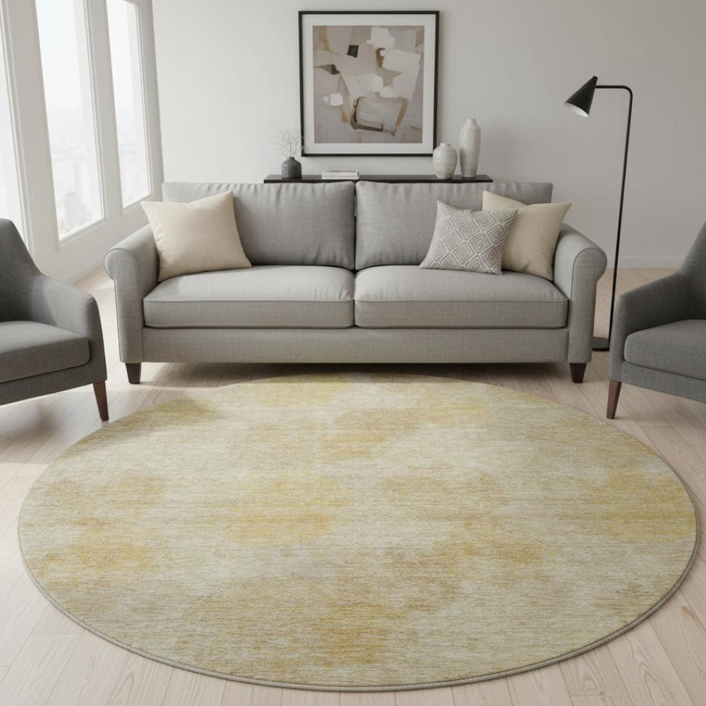 HomeRoots 8' Gold and Beige Abstract Washable Round Rug – Durable, Stain-Resistant, UV Protected for Modern Homes 677162