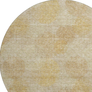 HomeRoots 8' Gold and Beige Abstract Washable Round Rug – Durable, Stain-Resistant, UV Protected for Modern Homes 677162