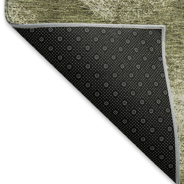 HomeRoots 8' Green And Ivory Abstract Washable Round Area Rug - UV Protected, Stain Resistant, Kid & Pet Friendly! 677174