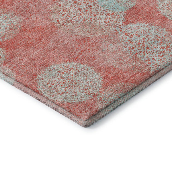 HomeRoots 8' Salmon and Ivory Abstract Round Rug – Washable, UV Protected, Stain Resistant for Everyday Use! 677204