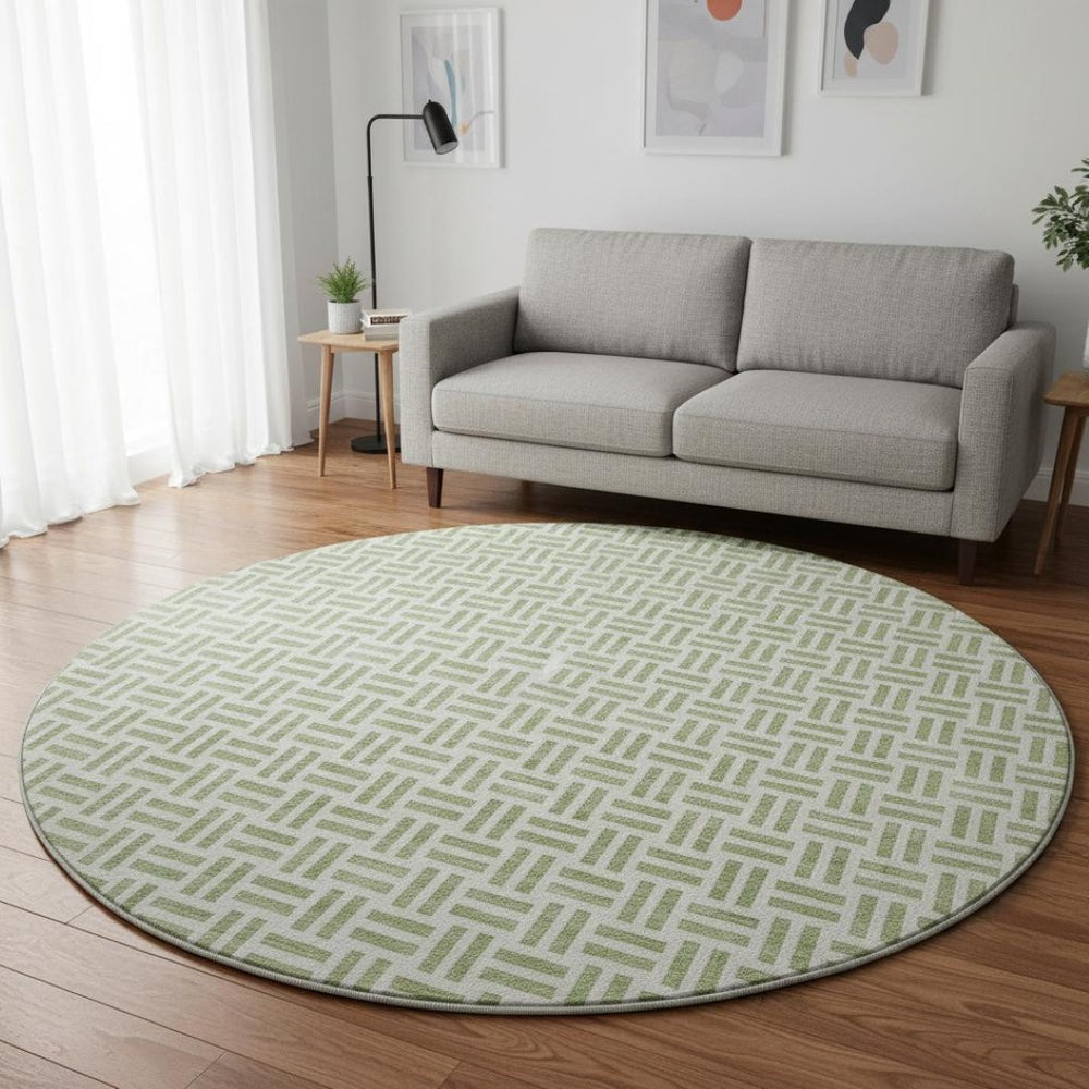 HomeRoots 8' Artichoke Green & Ivory Geometric Round Rug - Washable, UV-Protected, Perfect for High-Traffic Spaces 677210