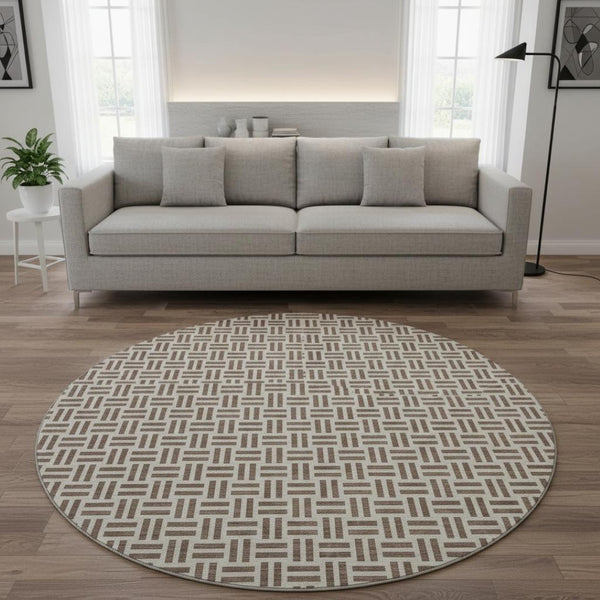 HomeRoots 8' Chocolate and Beige Geometric Round Rug - Washable, Stain Resistant, UV Protected for Homes 677222