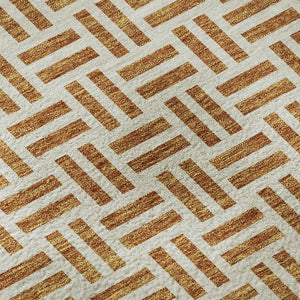 HomeRoots 8' Copper And Ivory Geometric Round Rug - Washable, UV Protected, Durable, Ideal for High-Traffic Areas 677228