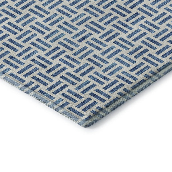 HomeRoots 8' Denim Blue Geometric Washable Round Rug - Soft, Stain Resistant, UV Protected for Modern Homes 677234