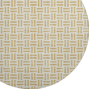 HomeRoots 8' Gold and Ivory Geometric Round Rug - Washable, UV-Protected, Durable for Modern Living Spaces 677240