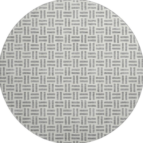 HomeRoots 8' Gray and Ivory Geometric Washable Round Rug - Stylish, Durable, UV-Protected for High Traffic Areas 677246