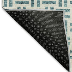 HomeRoots 8' Teal And Ivory Geometric Round Rug – Stylish, Washable, UV-Protected, Perfect for High-Traffic Areas 677282