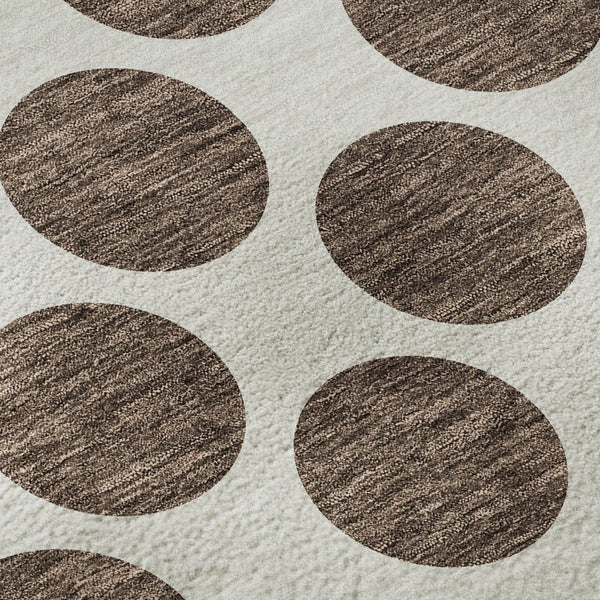 HomeRoots 8' Brown and Ivory Polka Dot Washable Round Rug - Stylish, Durable, UV-Protected for Everyday Living 677378