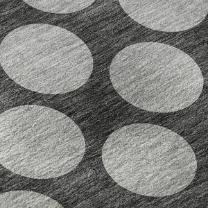 HomeRoots 8' Charcoal and Gray Polka Dot Washable Round Rug - Stylish, Durable, UV Protected for Any Space! 677384