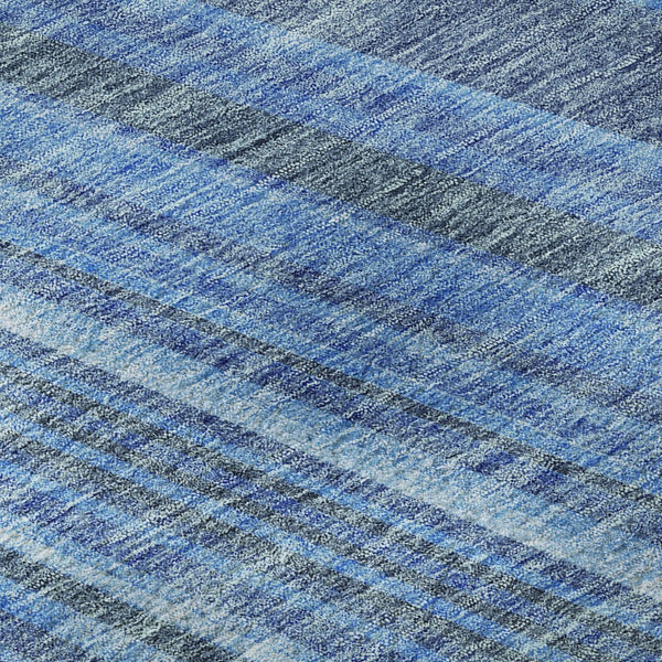 HomeRoots 8' Blue And Gray Striped Round Rug - Washable, UV-Protected, Durable, Stylish for Homes & Outdoors 677462