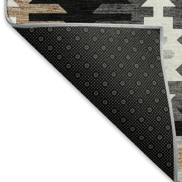 HomeRoots 5' X 8' Black Ivory Gray Southwestern Area Rug - Washable, UV Protected, Durable for Busy Homes 677605