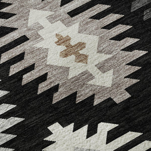 HomeRoots 8' Black Ivory and Gray Southwestern Round Rug - Washable, UV-Protected, Durable for Family Homes 677606