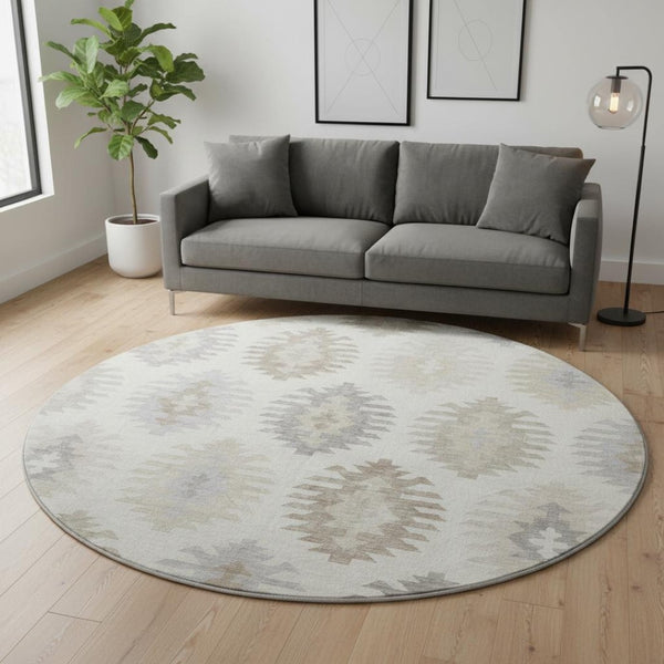 HomeRoots 8' Southwestern Washable Round Rug in Ivory, Beige & Gray - UV Protected, Stain Resistant & Durable 677630