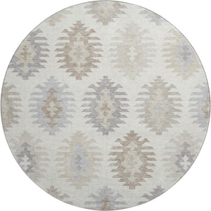 HomeRoots 8' Southwestern Washable Round Rug in Ivory, Beige & Gray - UV Protected, Stain Resistant & Durable 677630