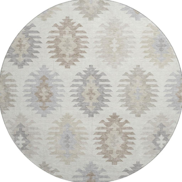 HomeRoots 8' Southwestern Washable Round Rug in Ivory, Beige & Gray - UV Protected, Stain Resistant & Durable 677630
