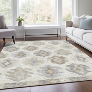 HomeRoots 8' X 10' Southwestern Washable Area Rug in Warm Ivory, Beige & Gray - UV Protected & Durable Design 677631
