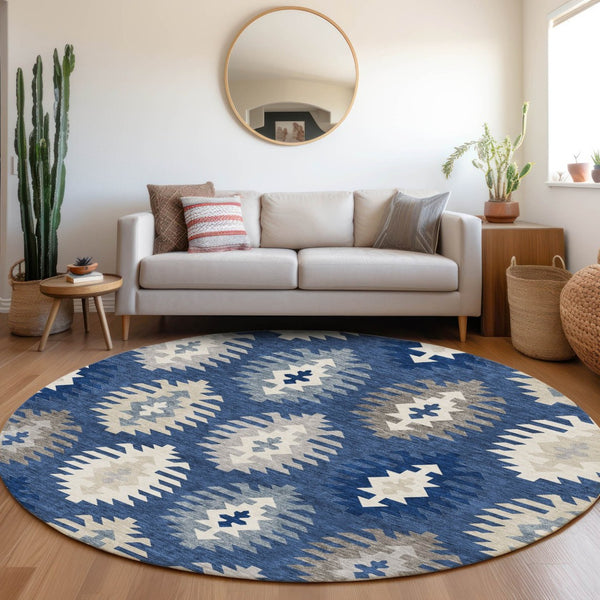HomeRoots 8' Southwestern Washable Round Rug in Navy, Ivory & Gray - Durable, Stain-Resistant, UV Protected! 677648