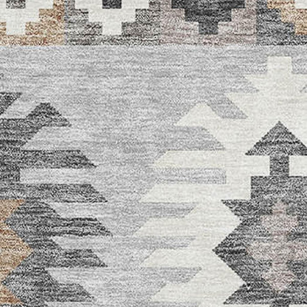 HomeRoots 5' X 8' Silver Gray & Taupe Southwestern Area Rug - Washable, Stain-Resistant, UV Protection! 677659