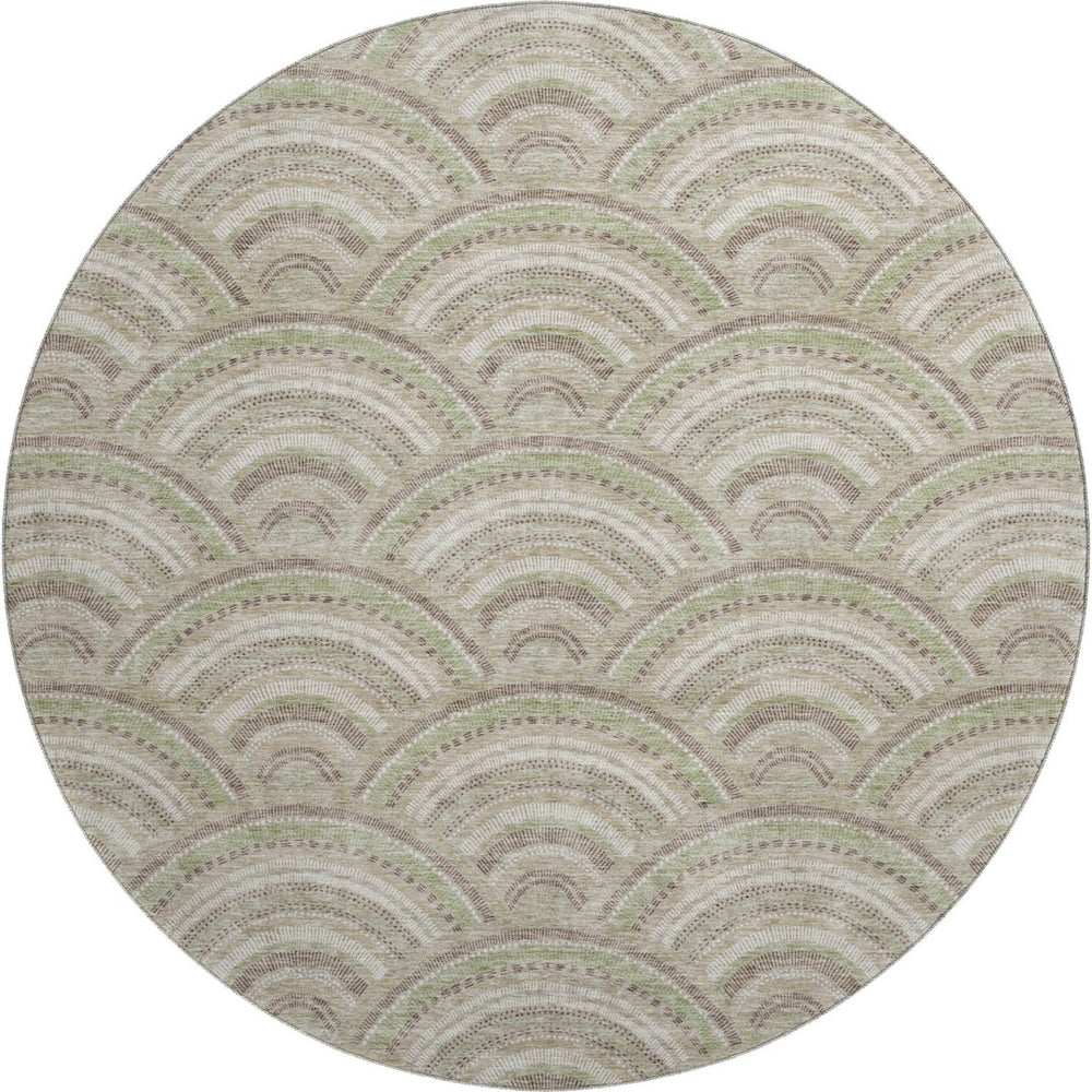 HomeRoots 8' Taupe and Ivory Geometric Round Washable Rug - Stain Resistant, UV Protected, Modern Design! 677726