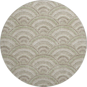 HomeRoots 8' Taupe and Ivory Geometric Round Washable Rug - Stain Resistant, UV Protected, Modern Design! 677726