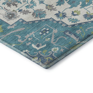 HomeRoots 8' Teal Ivory and Green Oriental Washable Round Rug - Stylish, Durable, Stain-Resistant with UV Protection 677780